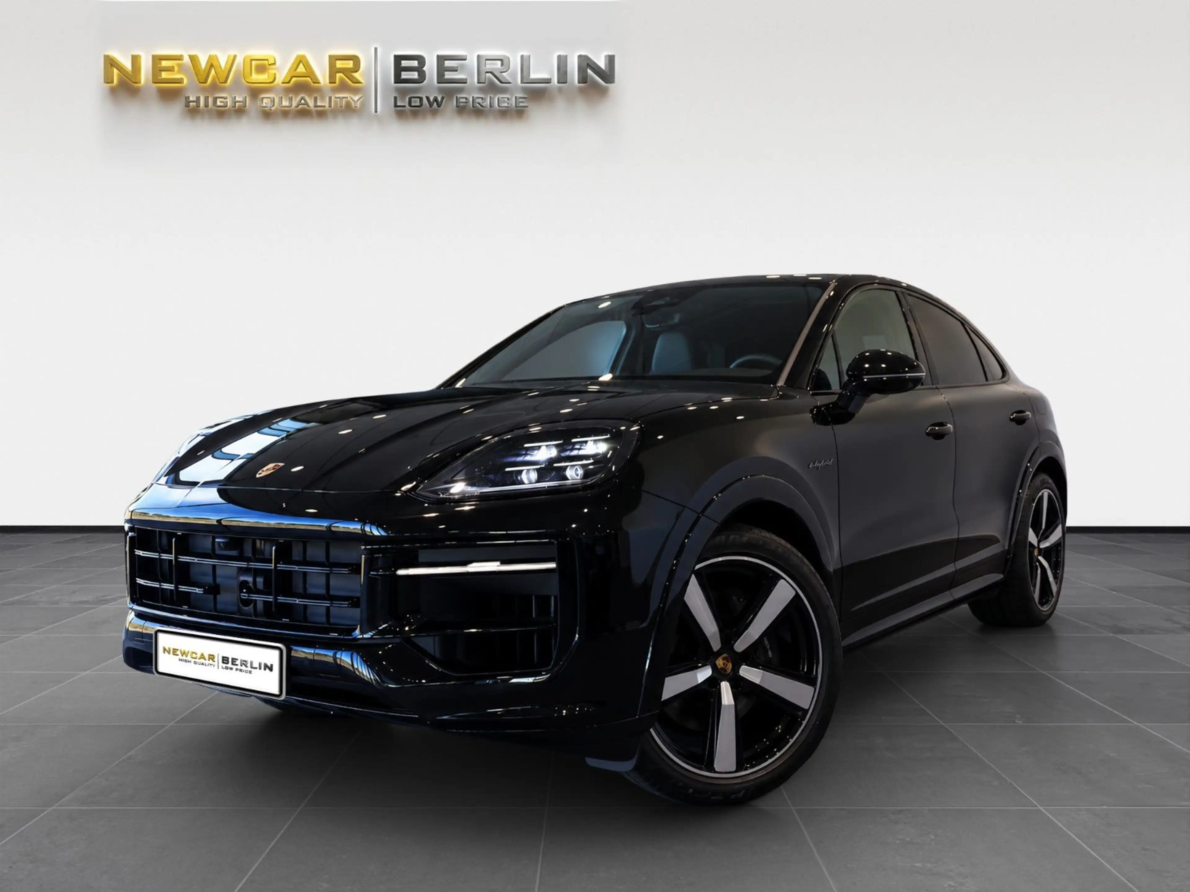 Porsche Cayenne Coupe E-Hybrid Black Ed*InnoDrive*NEU
