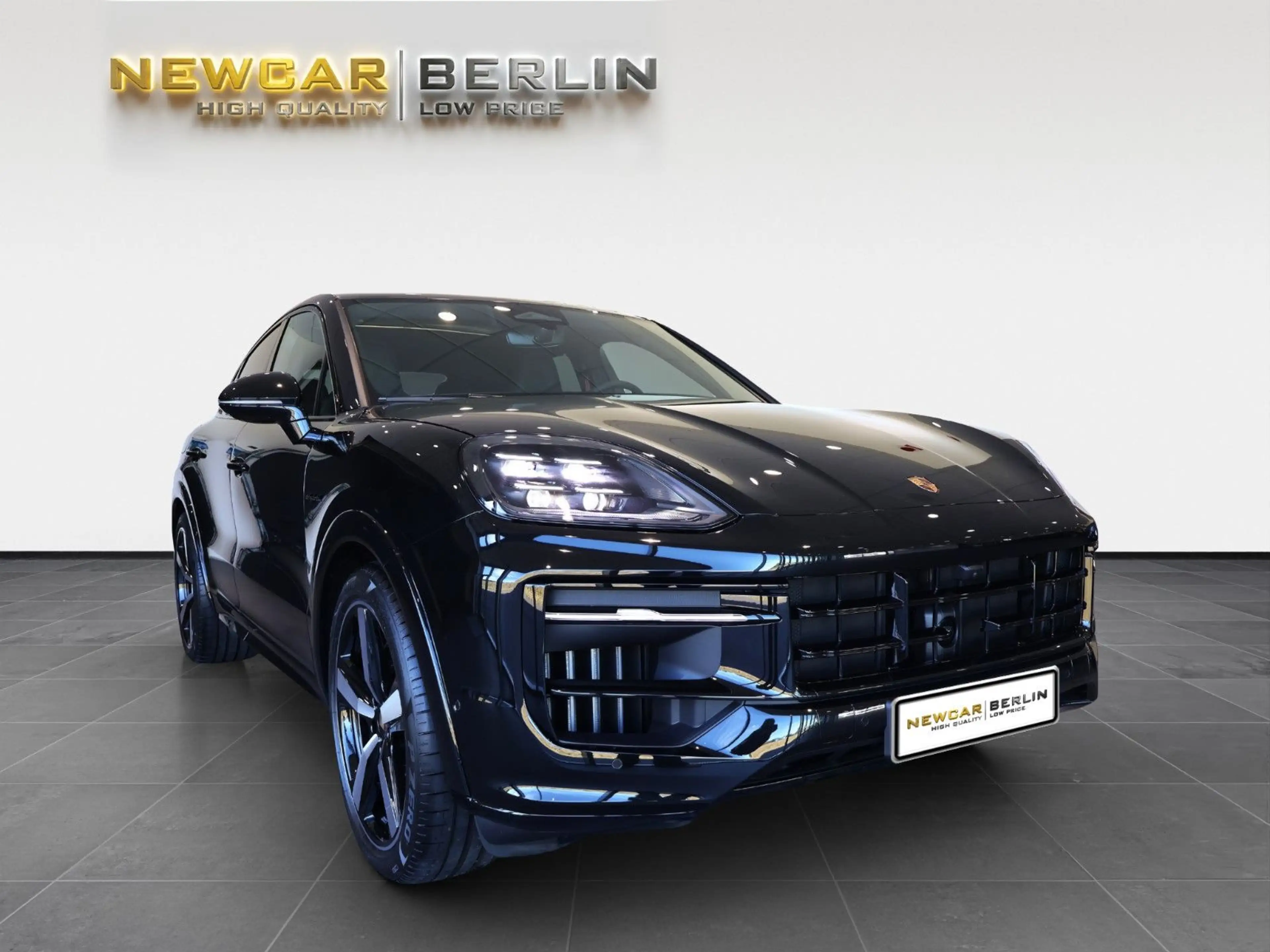 Porsche Cayenne Coupe E-Hybrid Black Ed*InnoDrive*NEU — photo 2