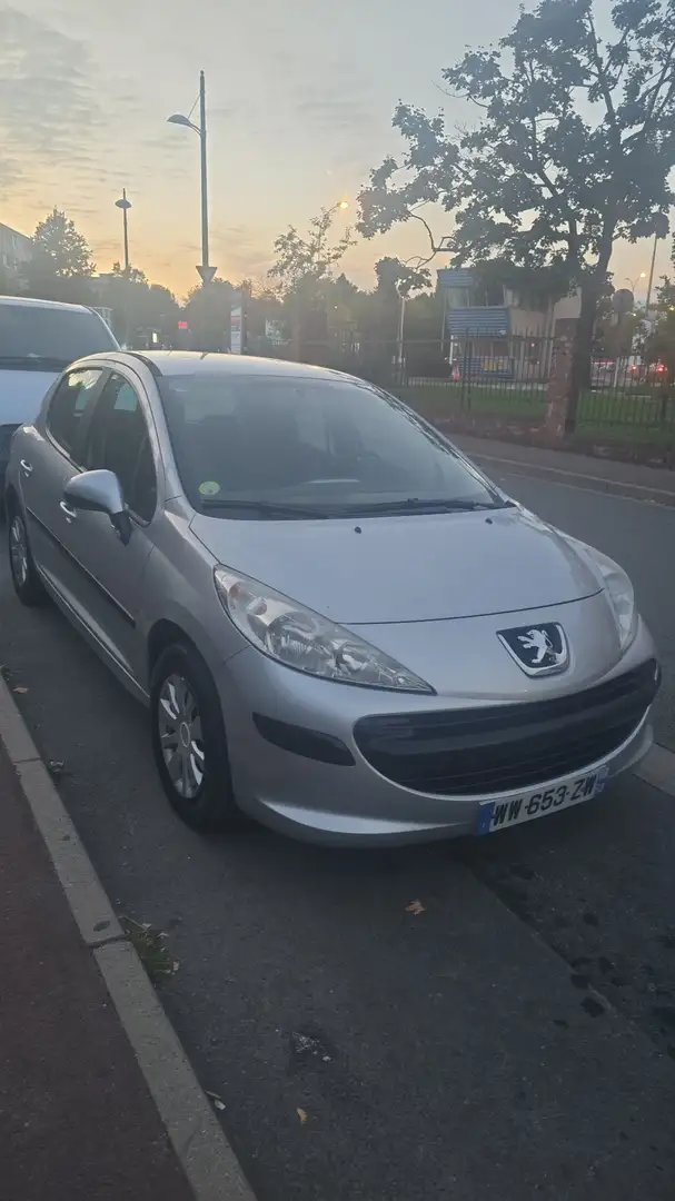 Peugeot 207 1.4e 75ch - 1