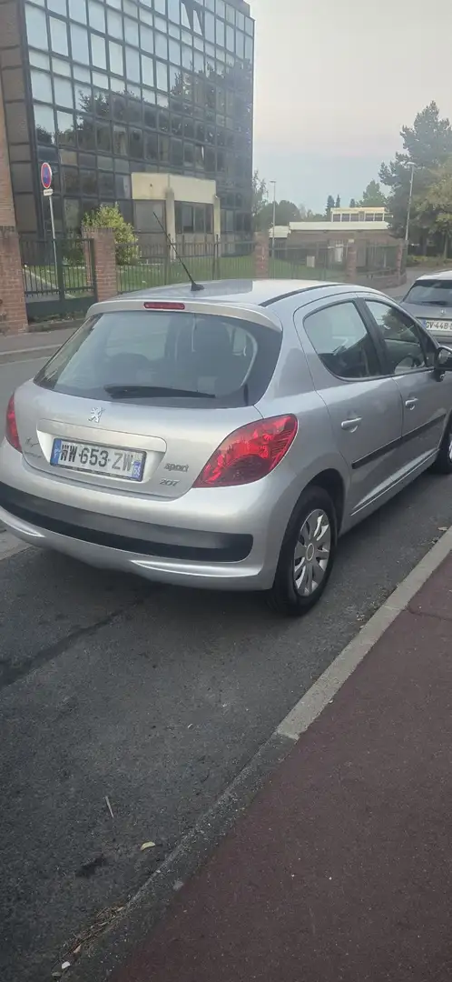 Peugeot 207 1.4e 75ch - 2