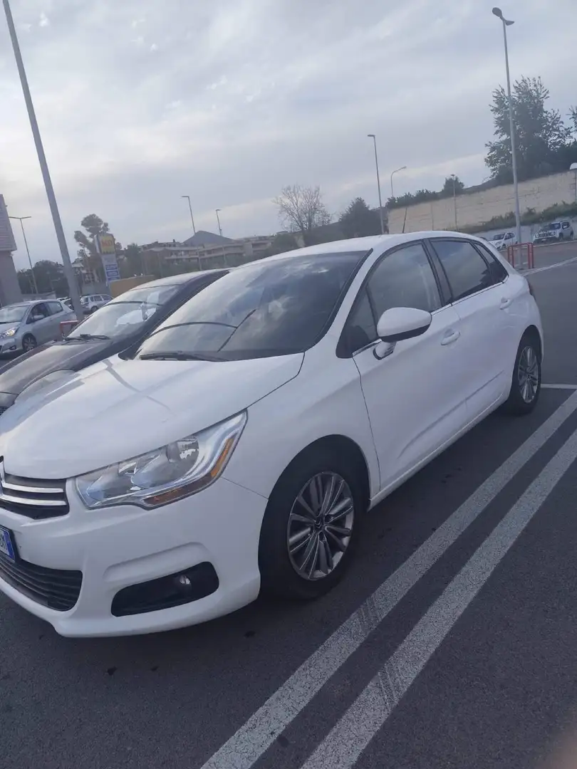 Citroen C4 HDi 110 FAP EGS6 Tendance - 1