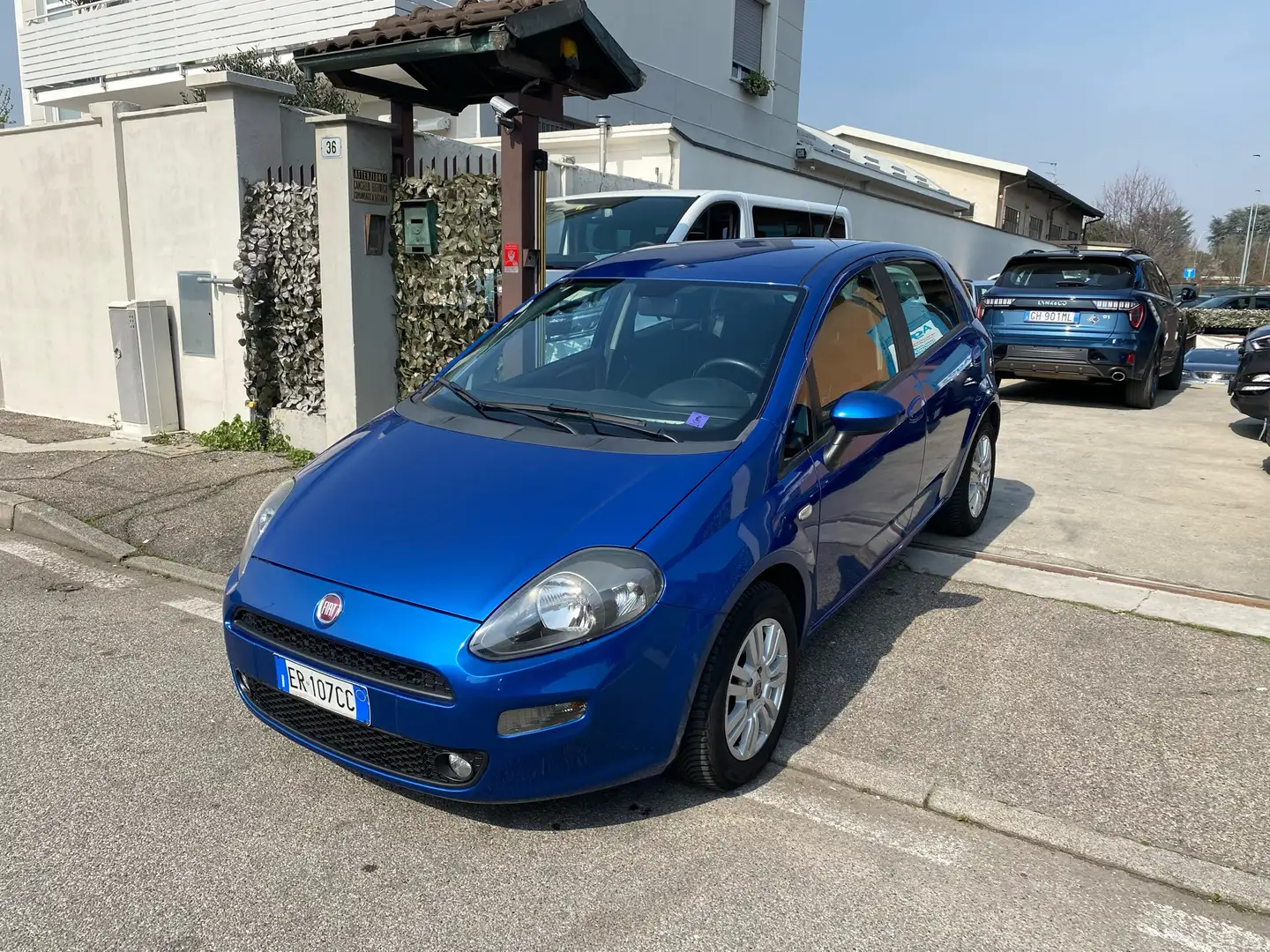 Fiat Punto 1.4 5P*AUTOMATICA*SPORT* Modrá - 2