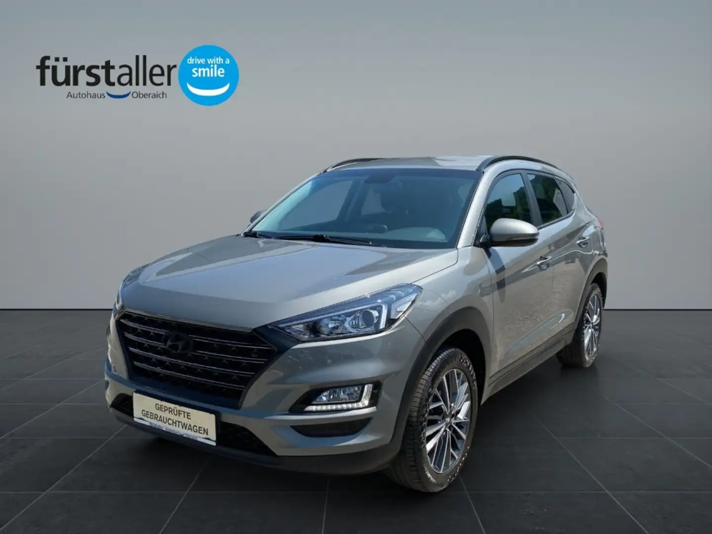 Hyundai TUCSON Level 3 Plus 1,6 GDi 2WD MT 803qq Gris - 1