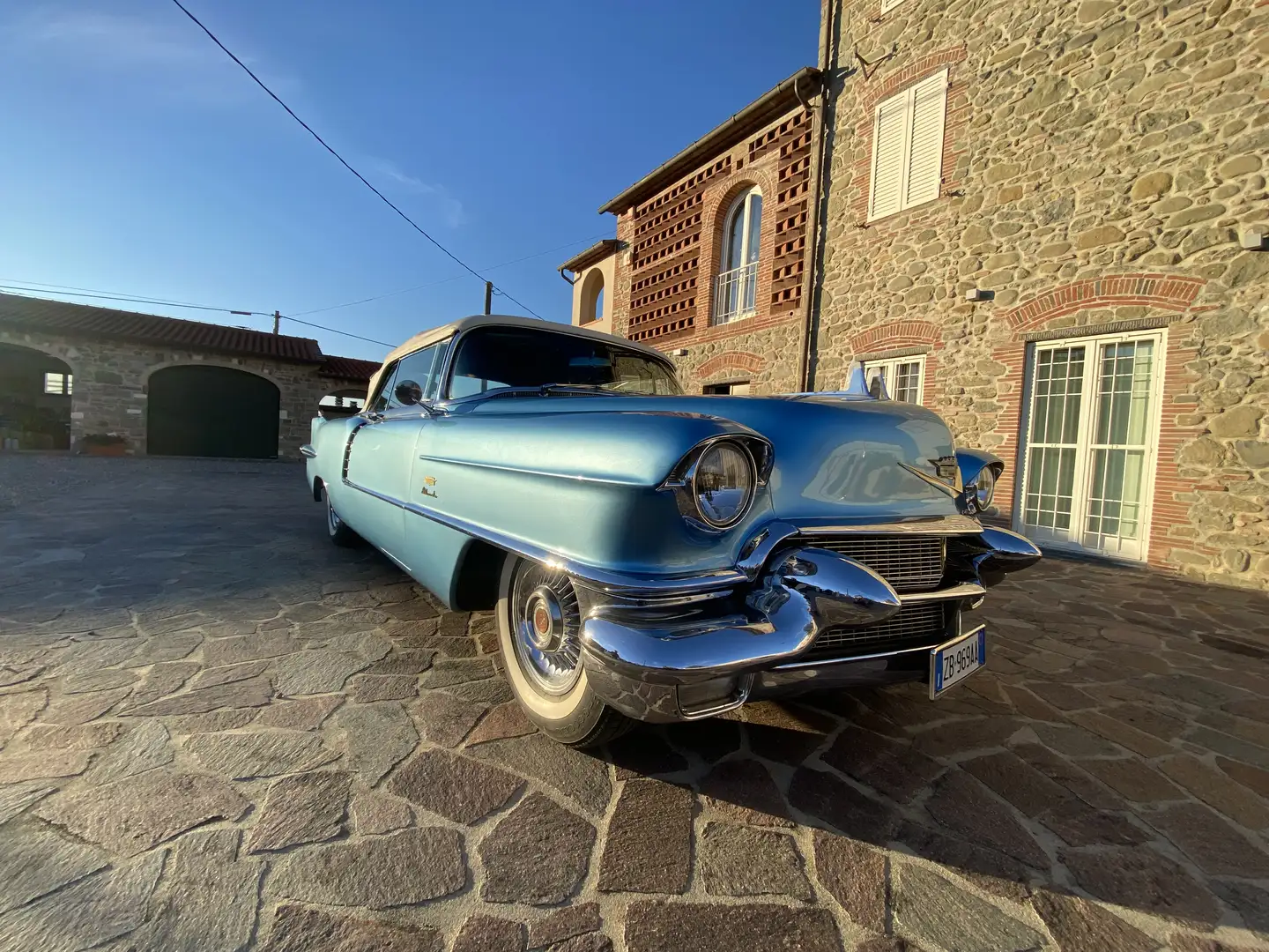 Cadillac Eldorado biarritz - 2