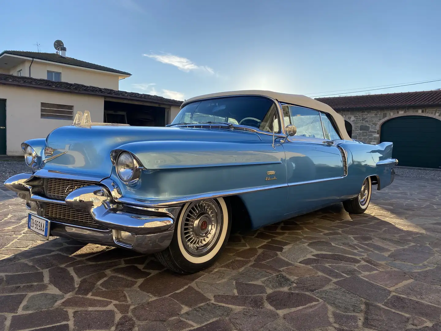 Cadillac Eldorado biarritz - 1