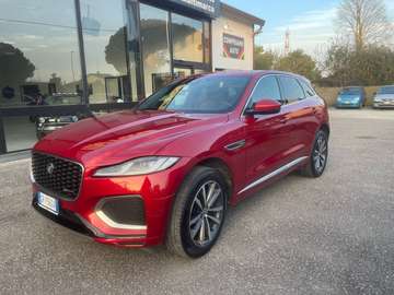 F-Pace 2.0d i4 mhev R-Dynamic HSE awd 204cv auto