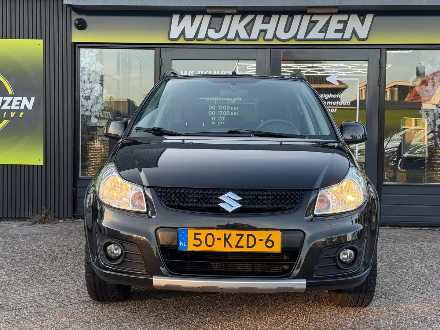 Suzuki SX4 1.6 AWD Exclusive met Airco !!! Navigatie !!! Nap Zwart - 2