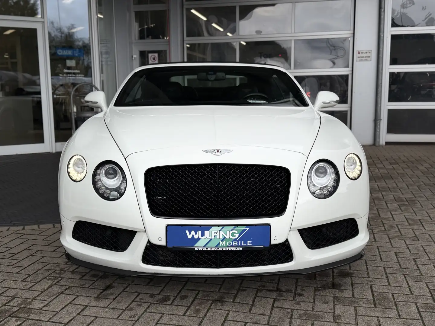 Bentley Continental GTC 4,0 V8 S ConcoursSeries Black S Weiß - 2