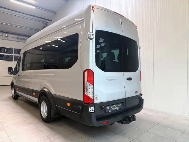 Ford Transit view 5