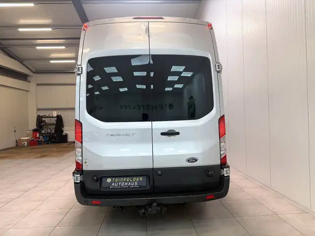 Ford Transit view 6