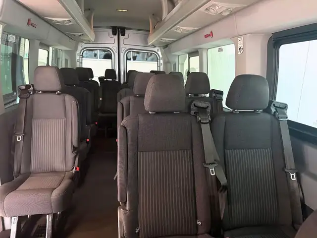 Ford Transit view 11