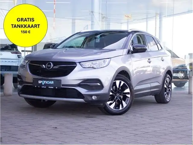 Opel Grandland X INNOVATION 1.2T 130PK |CAMERA|GPS|