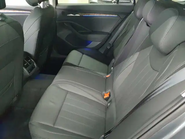 Skoda Superb view 14