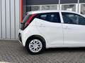 Toyota Aygo 1.0 VVT-i x-play limited | Camera | Airco | Elek r White - thumbnail 8