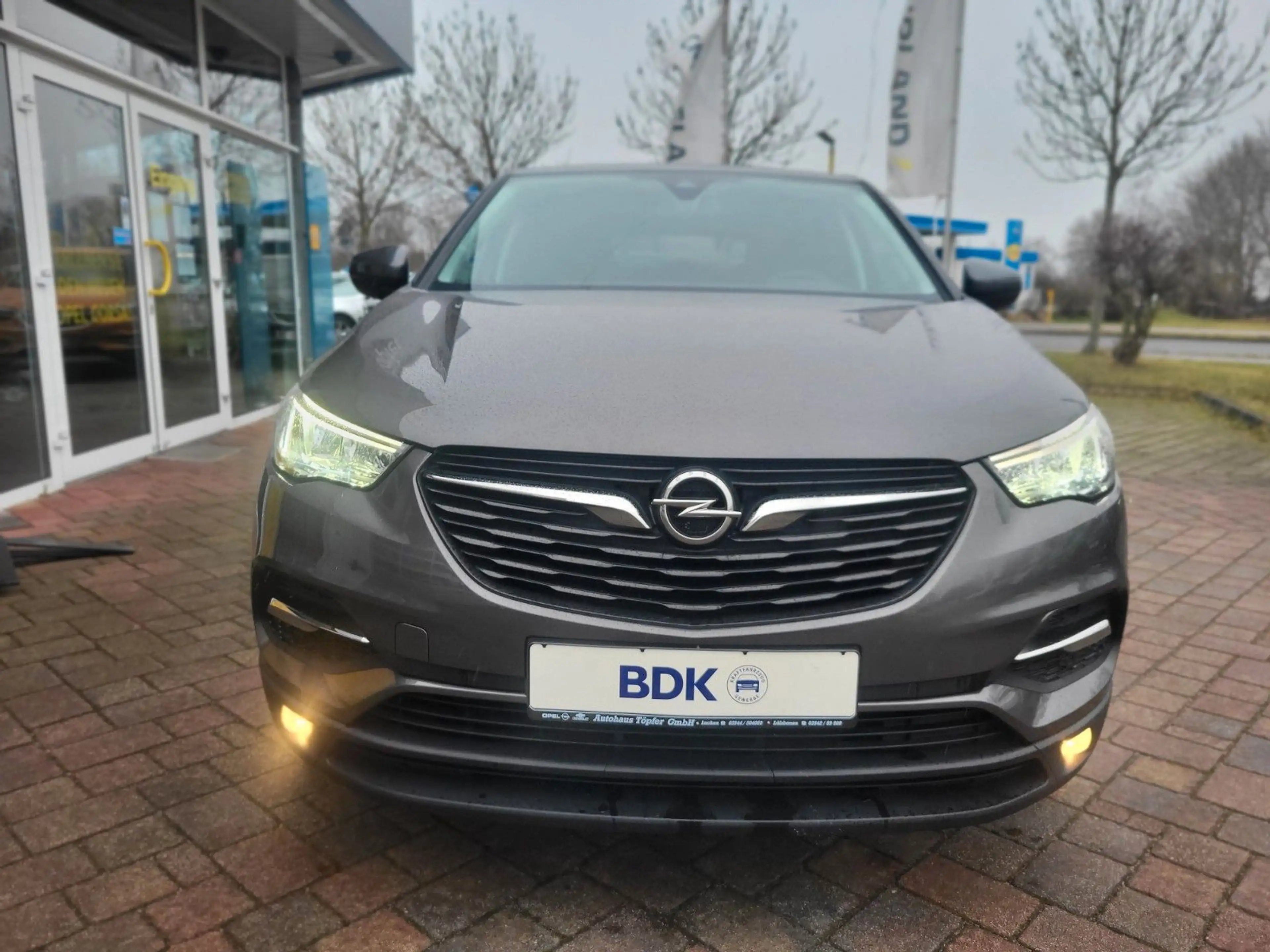 Opel Grandland X Edition "Design-Paket" aus 1.Hand — photo 5