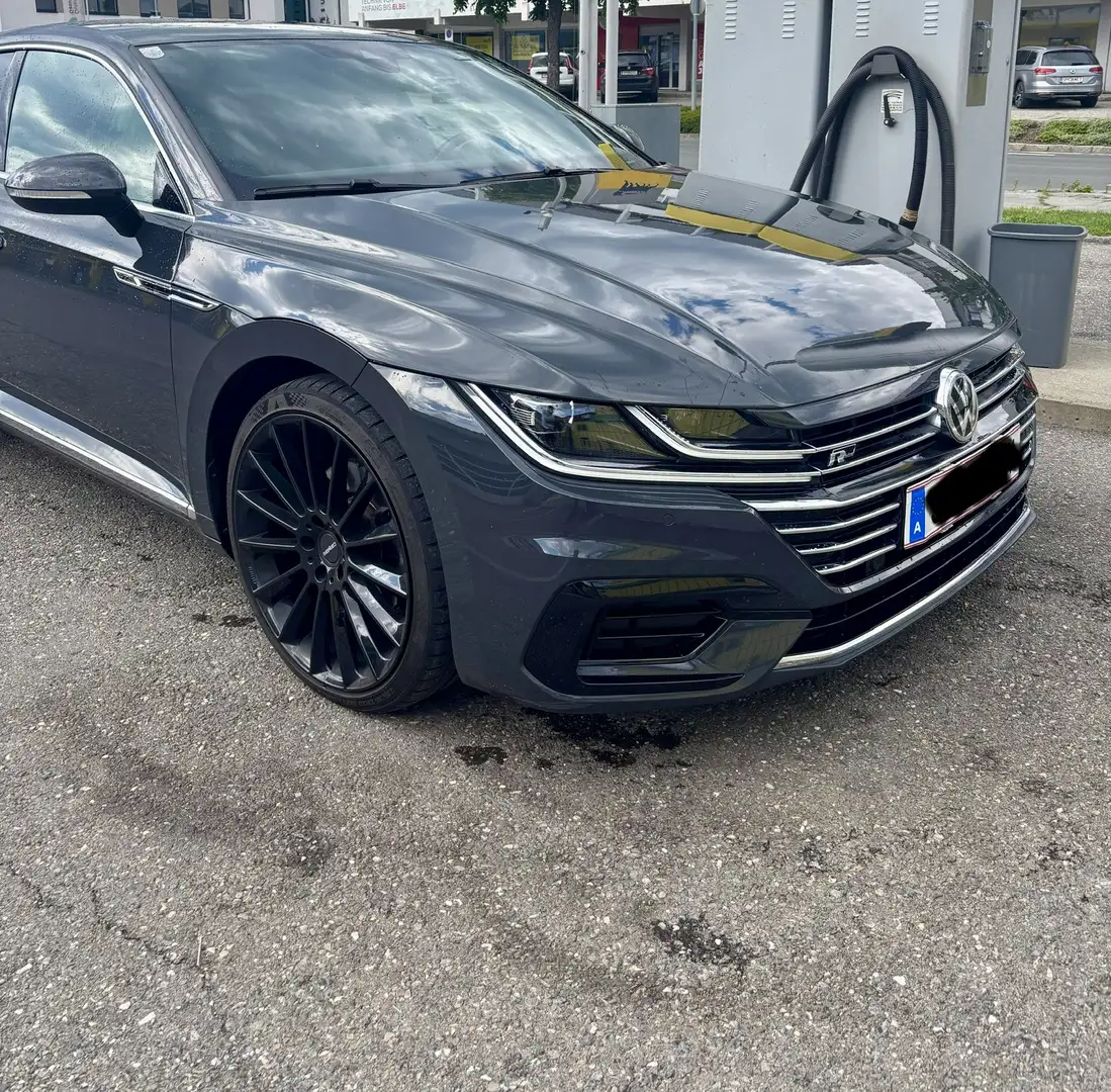 Volkswagen Arteon 2,0 TSI R-Line DSG Grau - 2