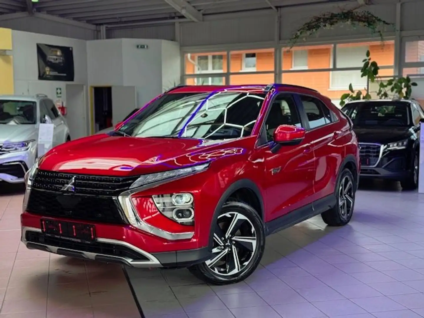 Mitsubishi Eclipse Cross Plus Hybrid 4WD - 1