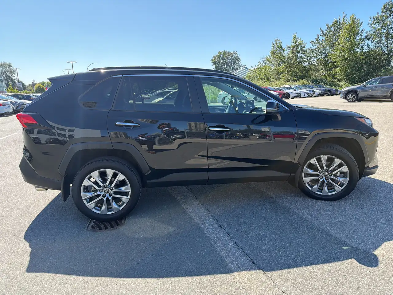 Toyota RAV 4 photo Toyota RAV 4