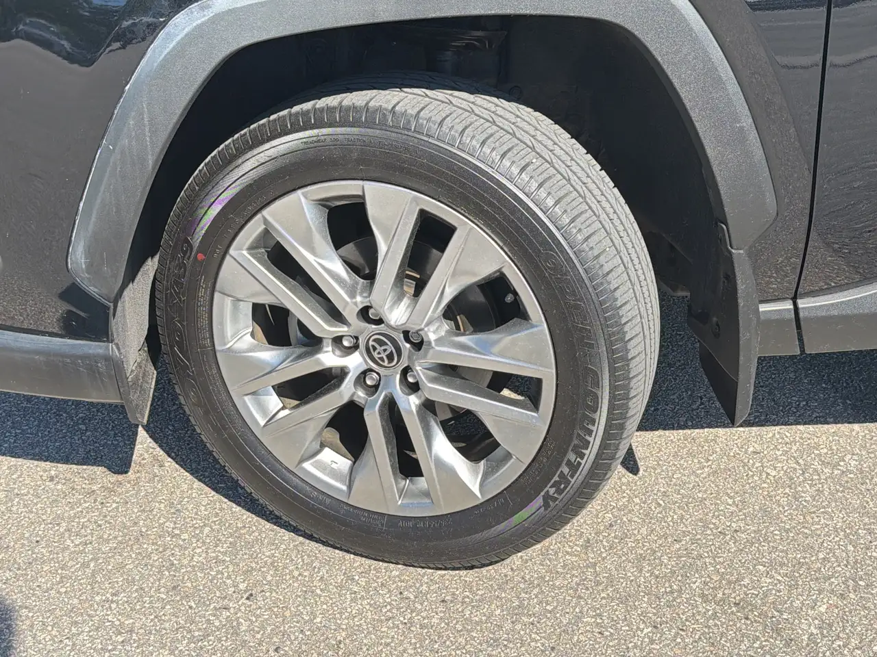 Toyota RAV 4 photo Toyota RAV 4