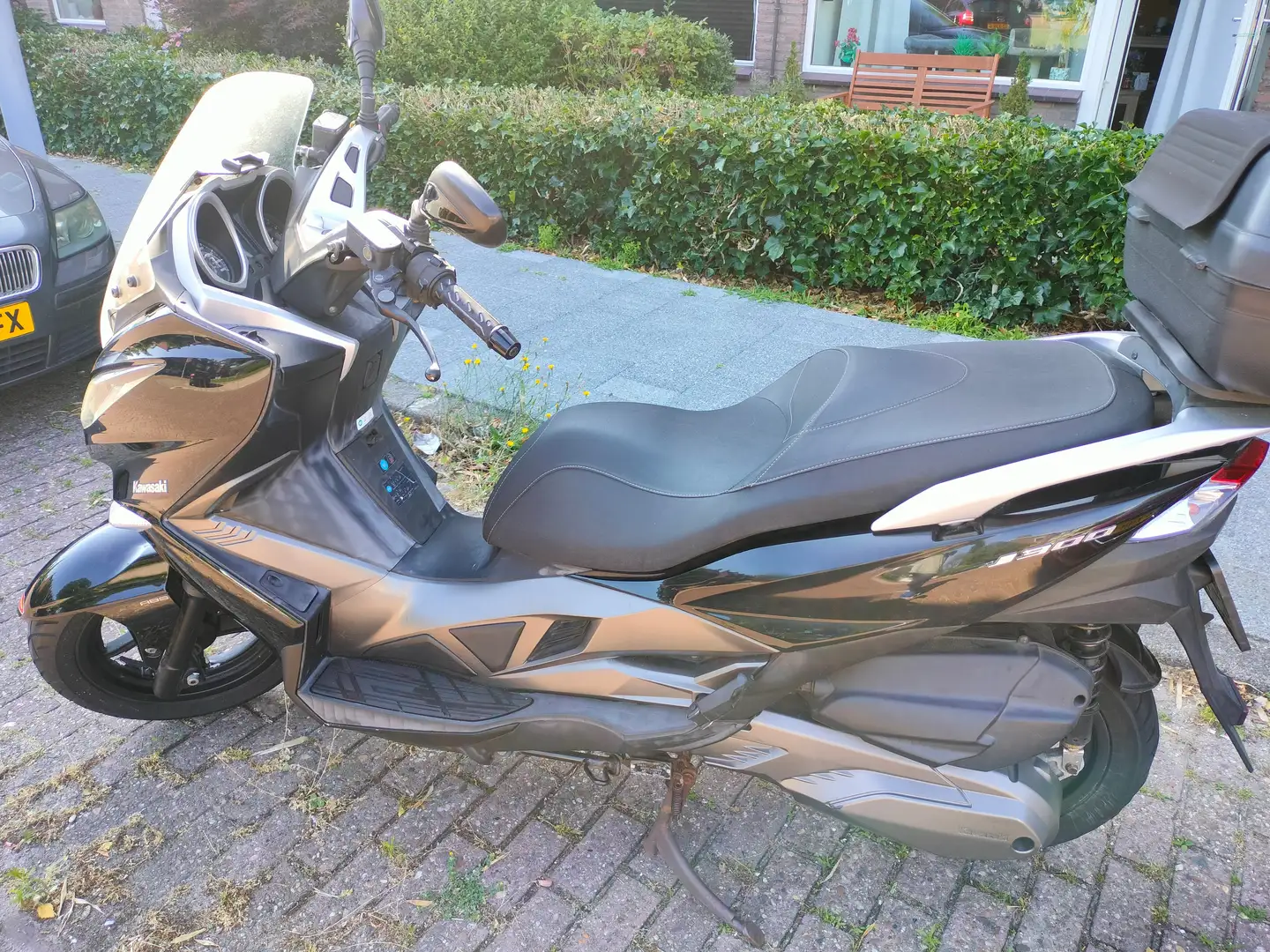 Kawasaki J300 Noir - 2