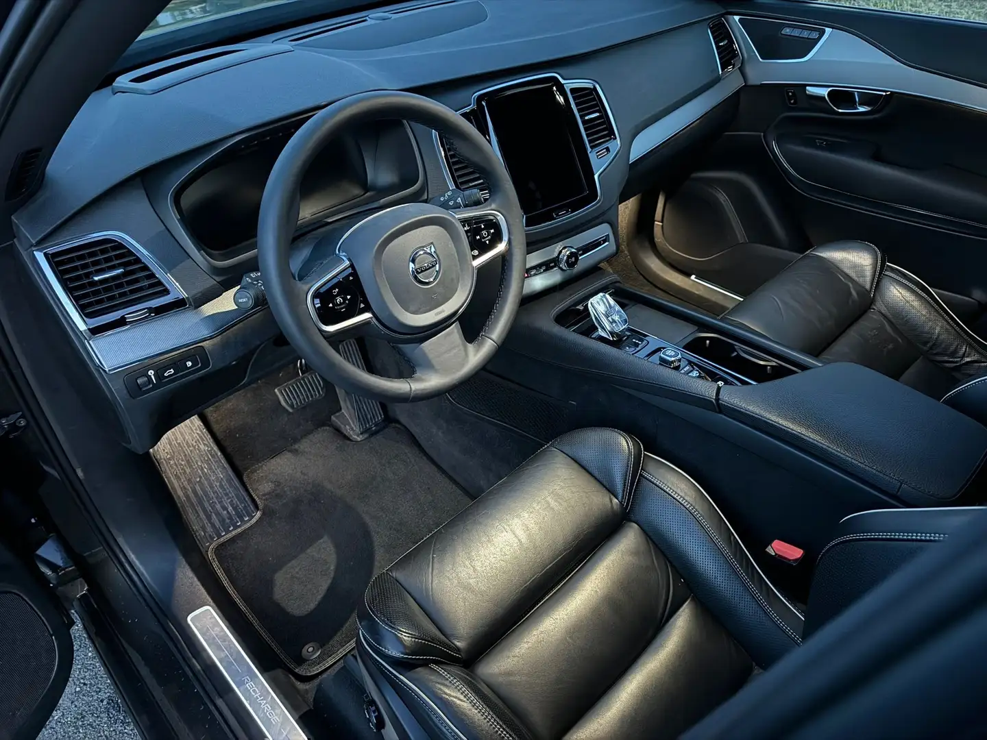 Volvo XC90 XC90 T8 AWD Recharge R Design Geartronic R Design Grau - 1