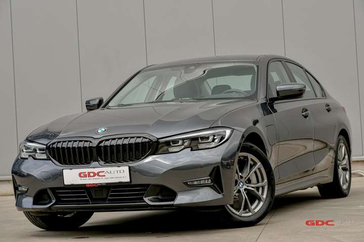 BMW 330330e Hybride l Sportline l