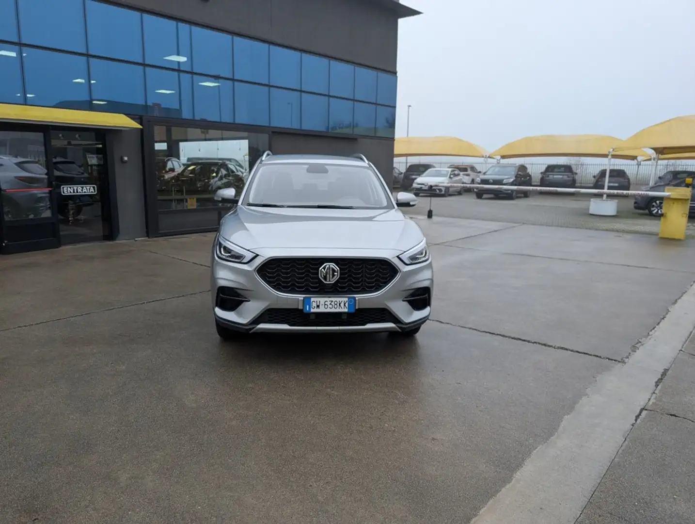 MG ZS ZS 1.5 Luxury - N1 - Autocarro PREZZO IVA COMPRESA Silber - 2