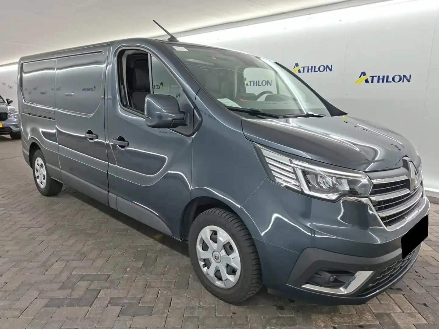 Renault Trafic Trafic GB L2H1 T30 2.0 dCi 130 Work Edition 4D - 2
