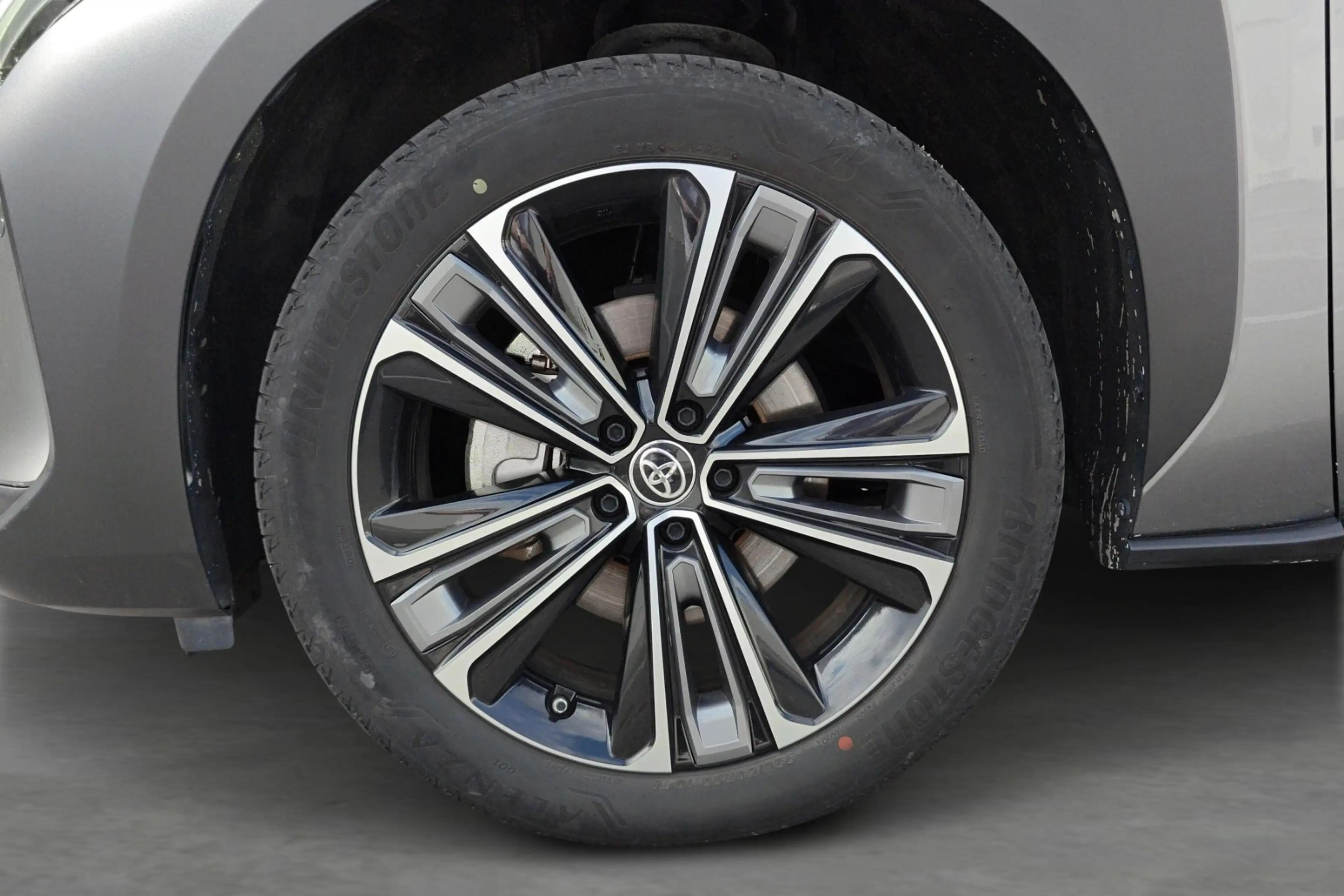 Toyota bZ4X 73.1 kWh AWD Style - DEMO — photo 15