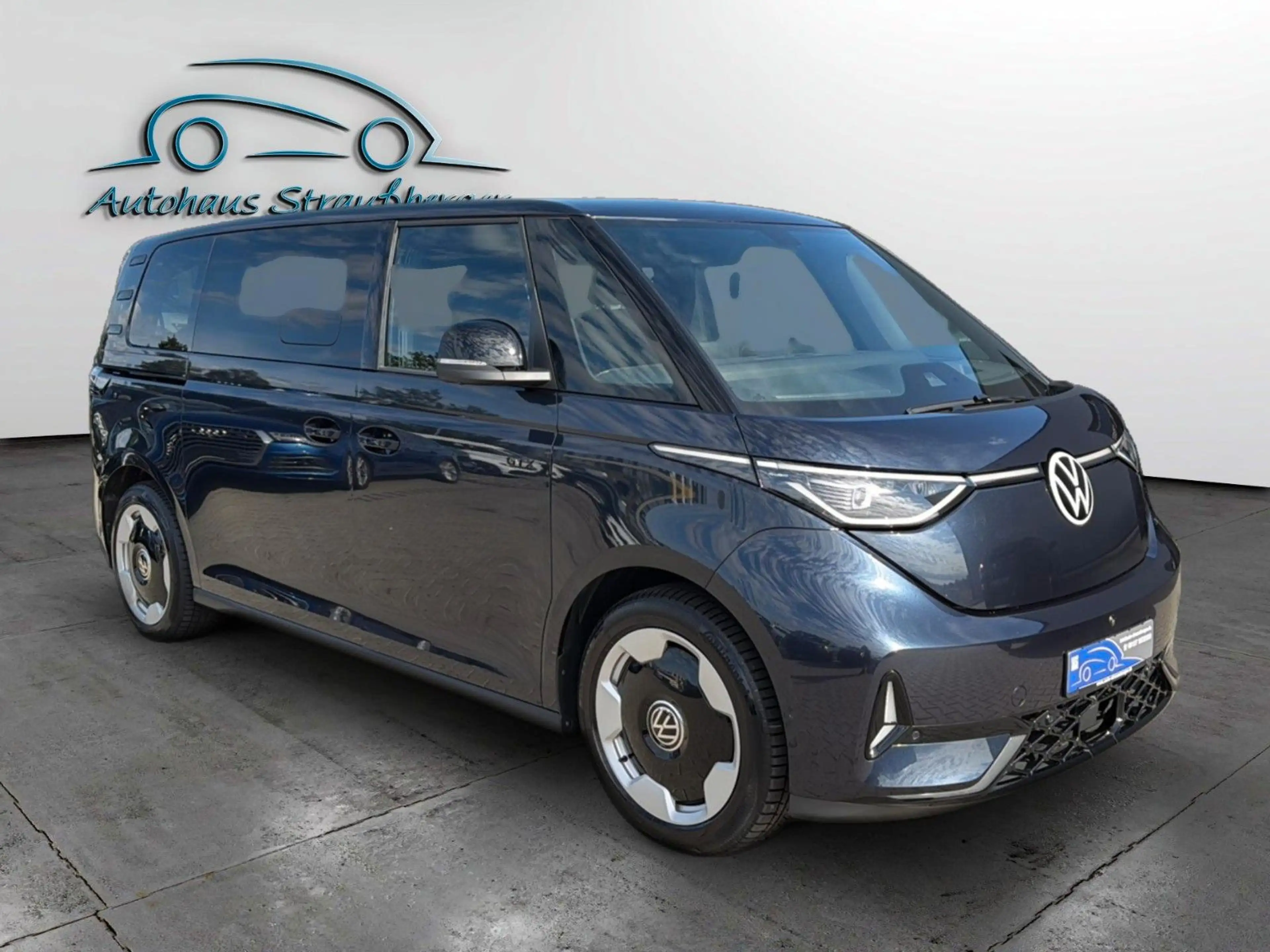Volkswagen ID. Buzz Bus 250 kW 4M LR GTX ACC AHK 360° H&K — photo 6