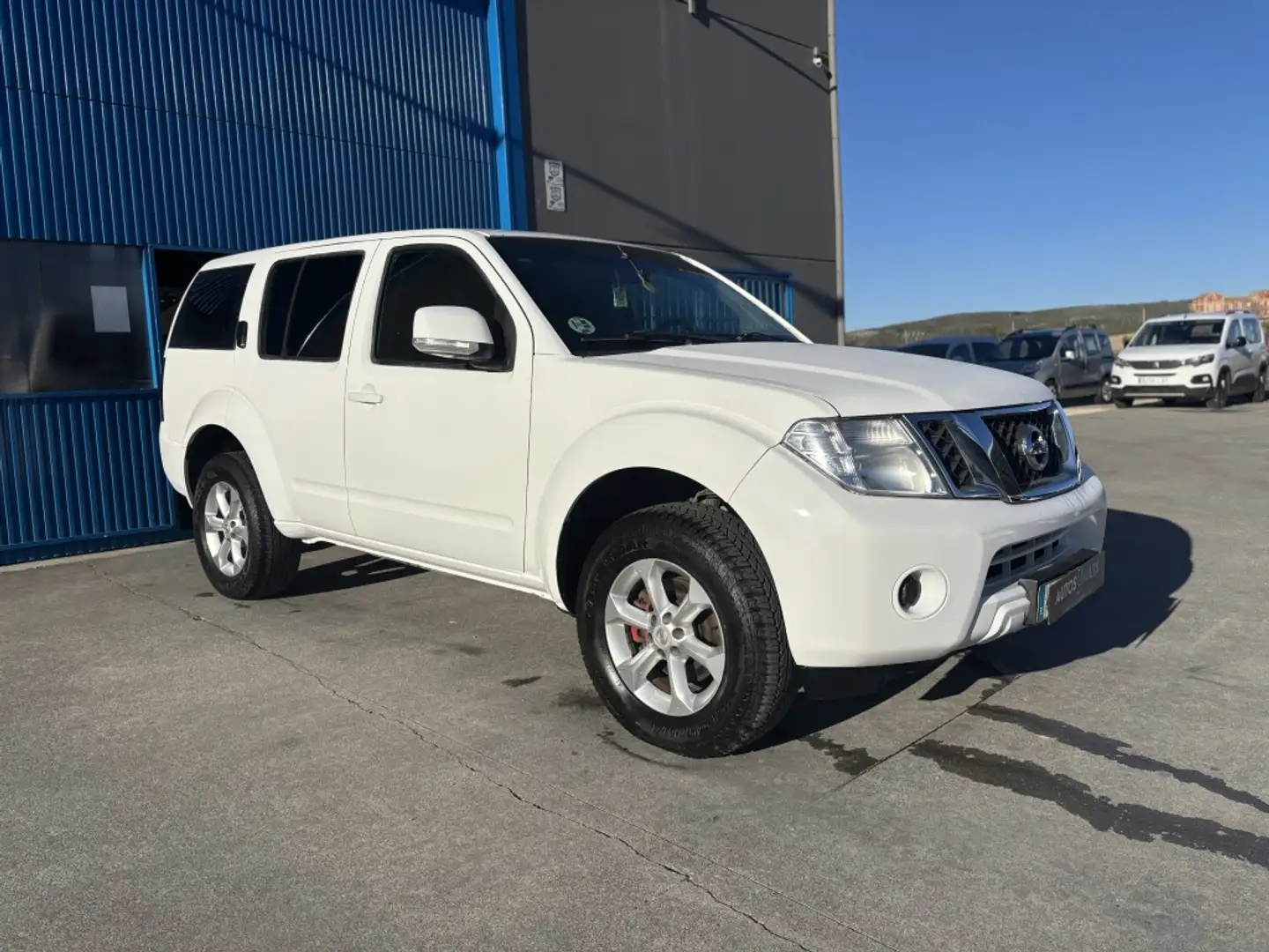 Nissan Pathfinder 2.5dCi SE Blanco - 2