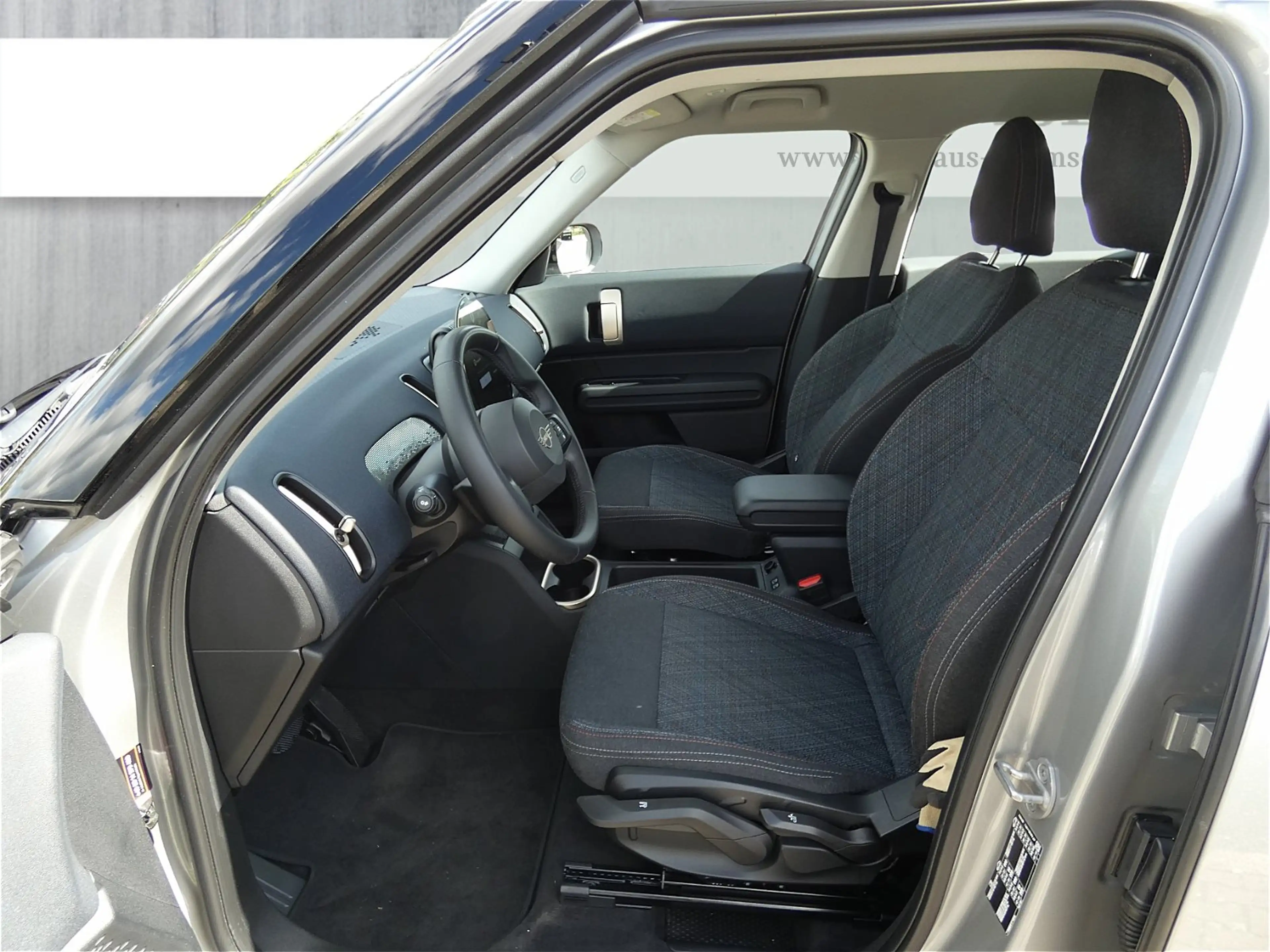 MINI Cooper Countryman Countryman C — photo 11