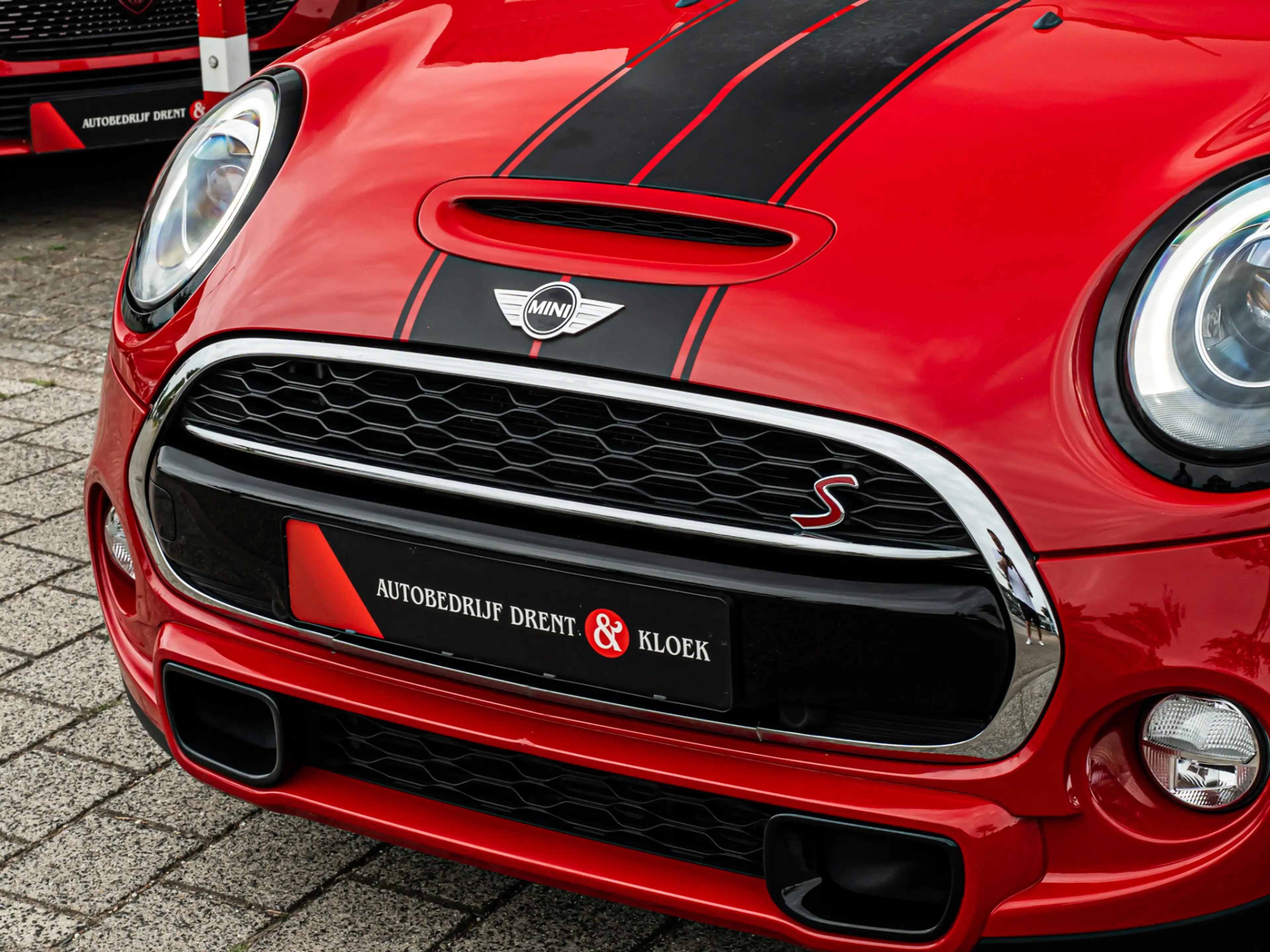 MINI Cooper S Cabrio 2.0 Chili Serious Business ORG NL HARMAN KARDON CA — photo 22