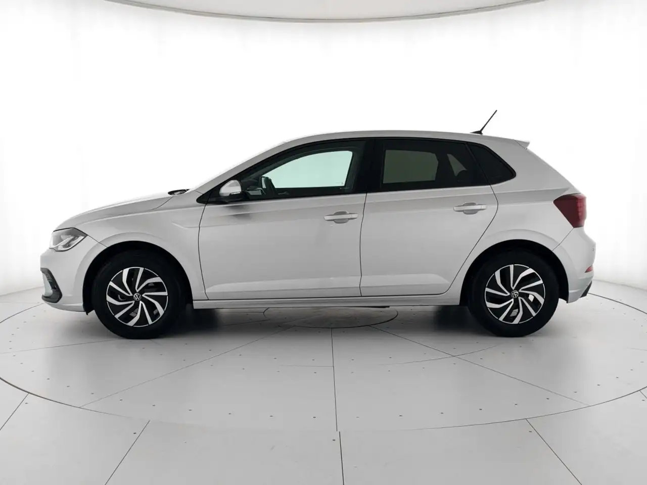 Volkswagen Polo 1.0 evo life 80cv 8