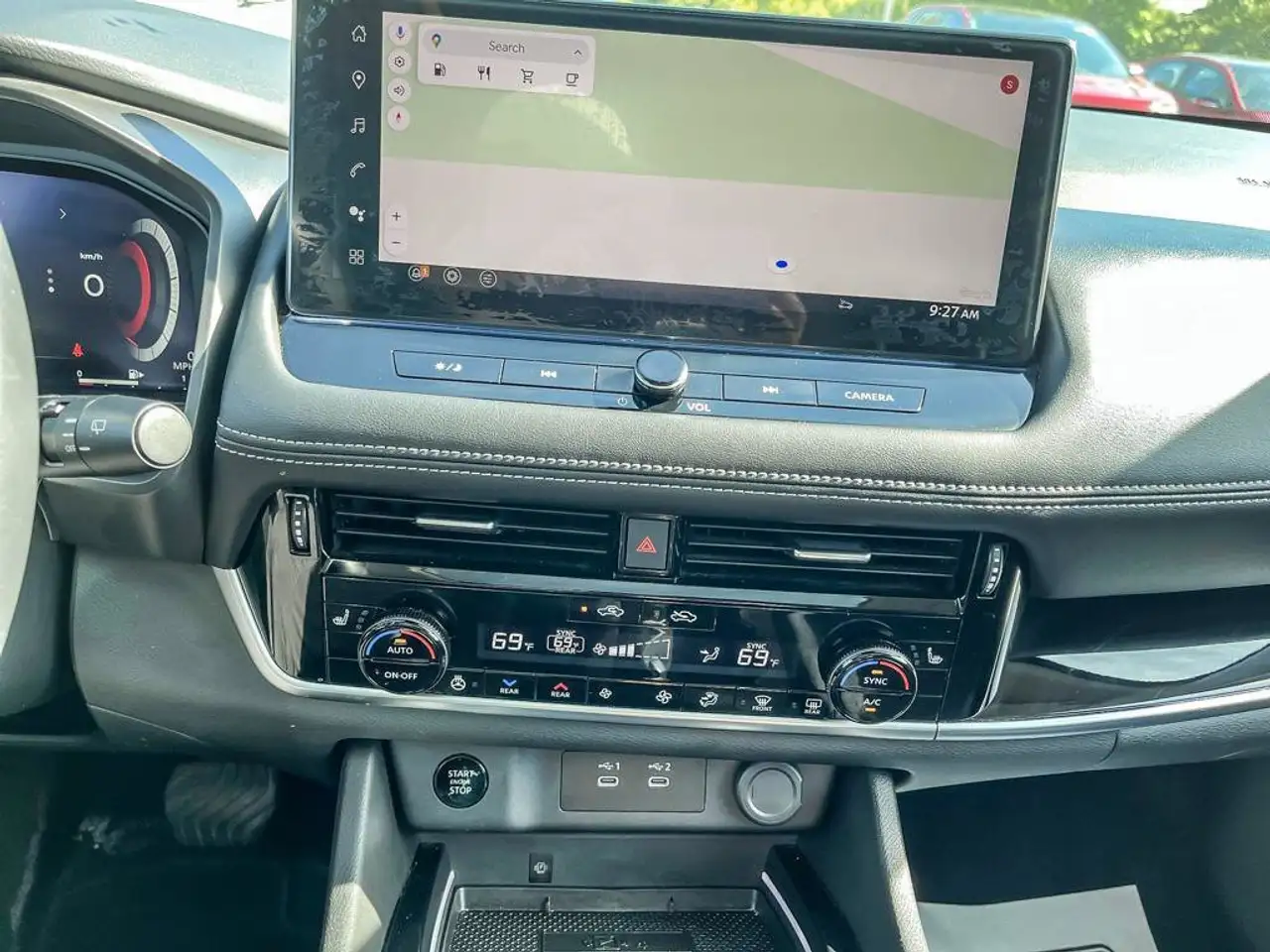Nissan Rogue снимка Nissan Rogue