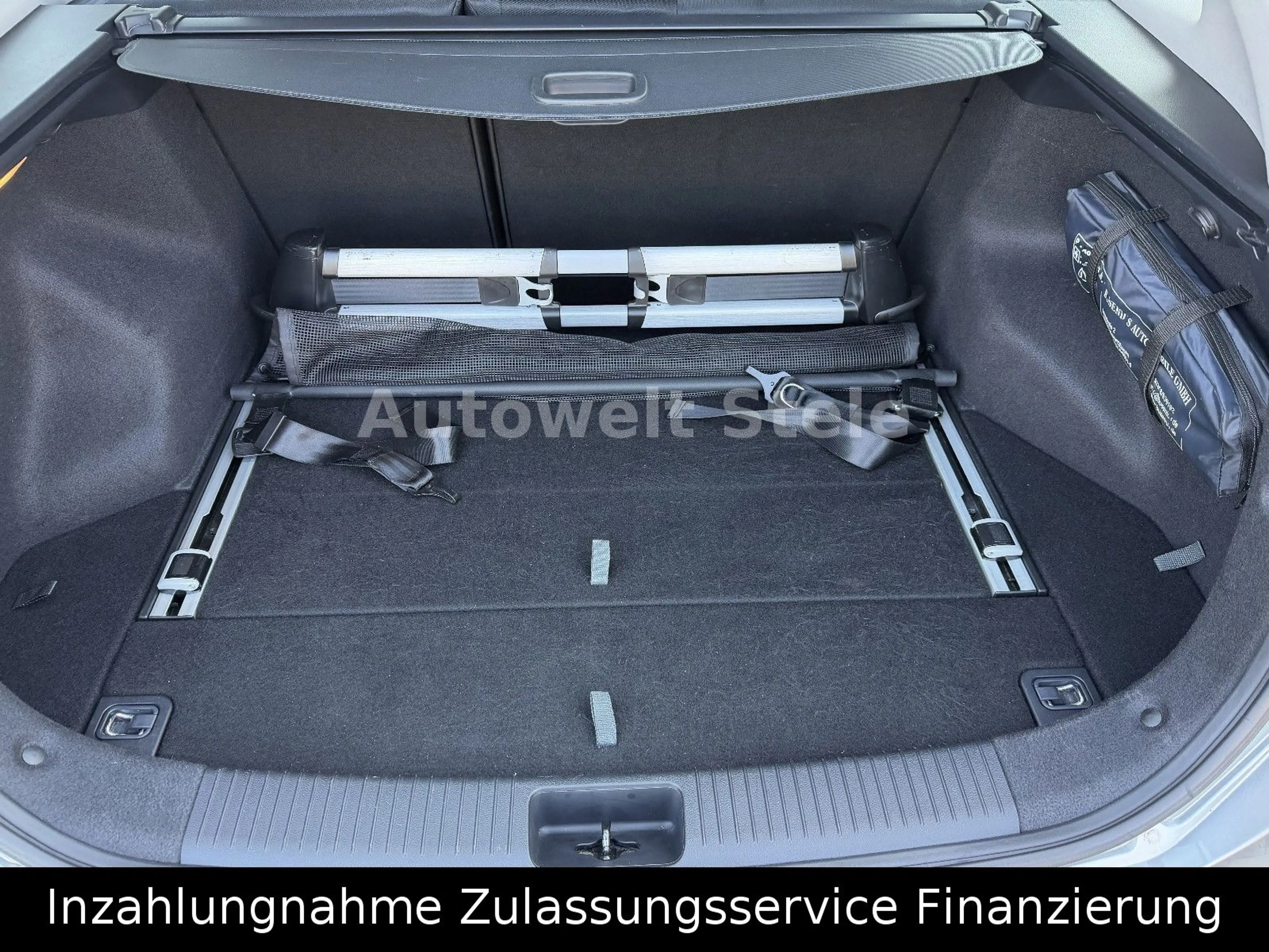 Kia Ceed SW / cee'd SW Navi SHZ PDC Kamera — photo 11