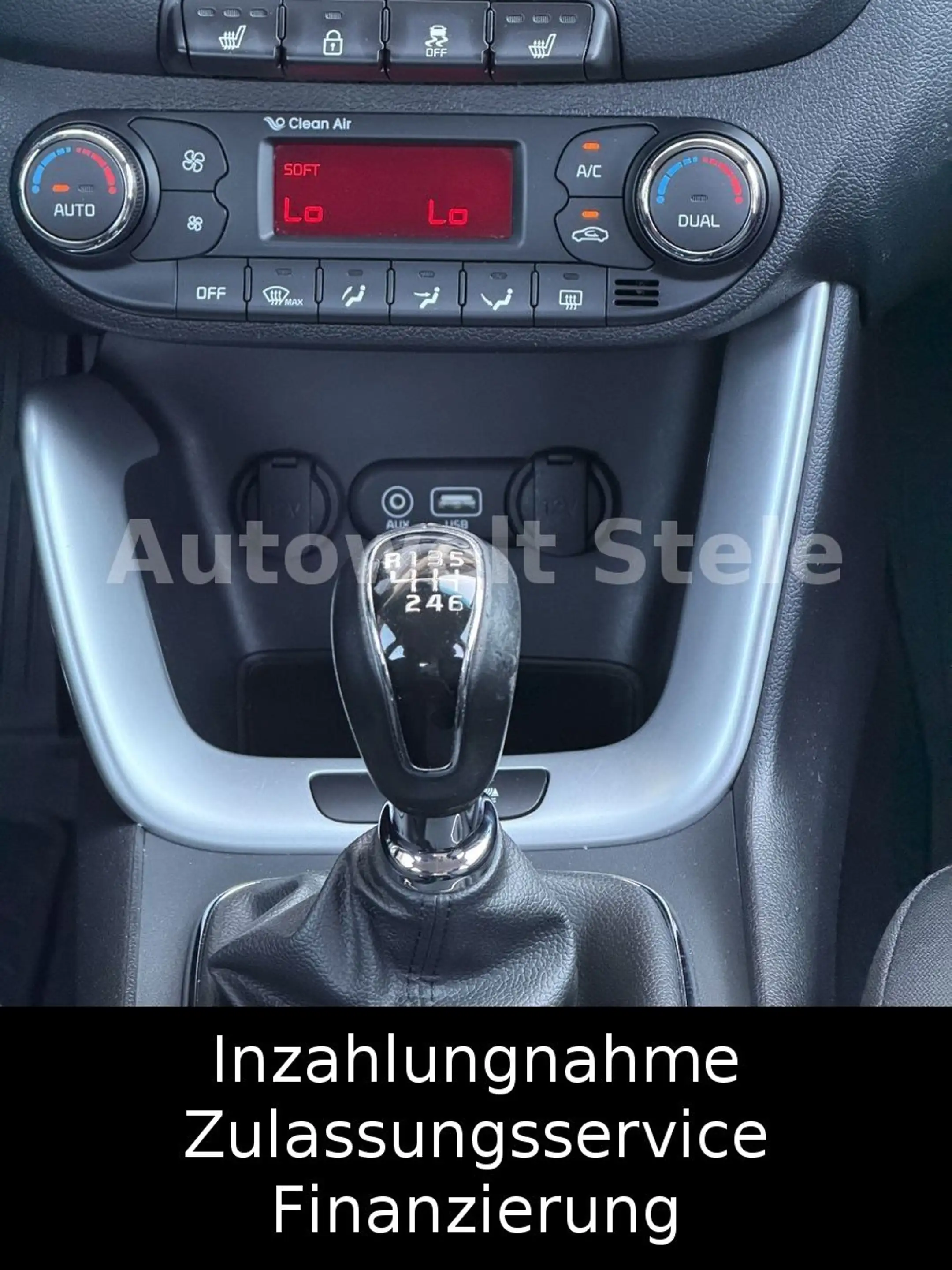 Kia Ceed SW / cee'd SW Navi SHZ PDC Kamera — photo 14