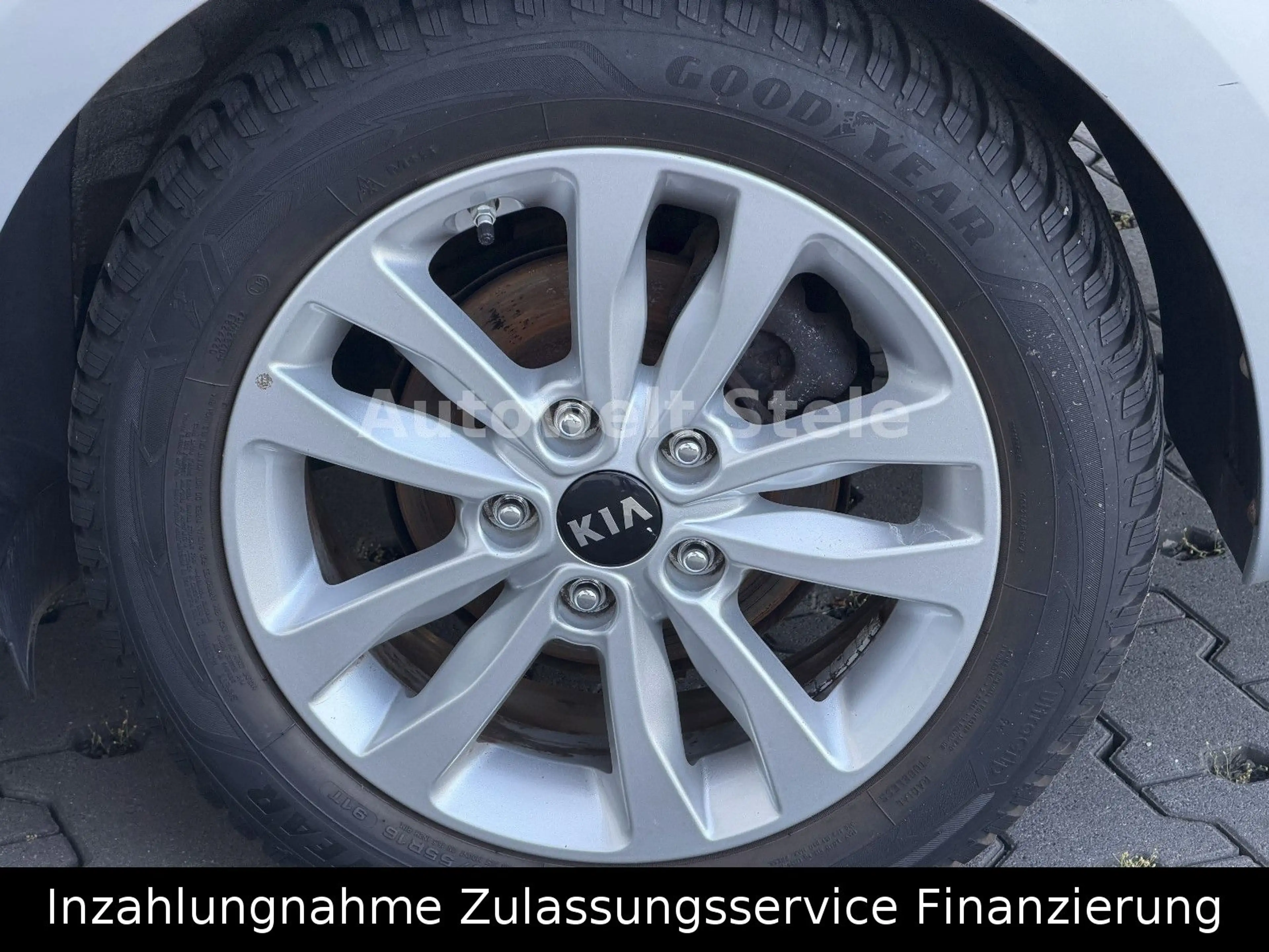 Kia Ceed SW / cee'd SW Navi SHZ PDC Kamera — photo 5