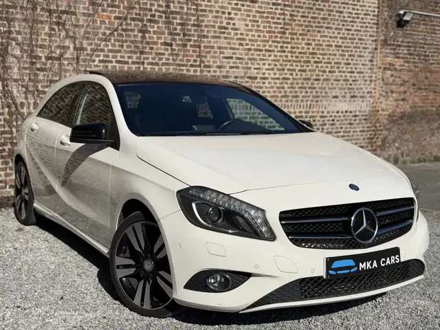 Mercedes-Benz A 200 Pack Sport 1er Proprio Carnet Complet Tva Deduc.