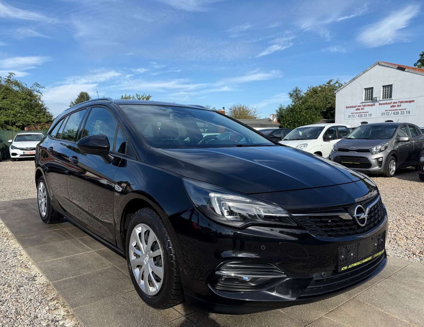 Opel Astra nuo 225 €/ mėn Benzinas 2020m. Kita Mechaninė