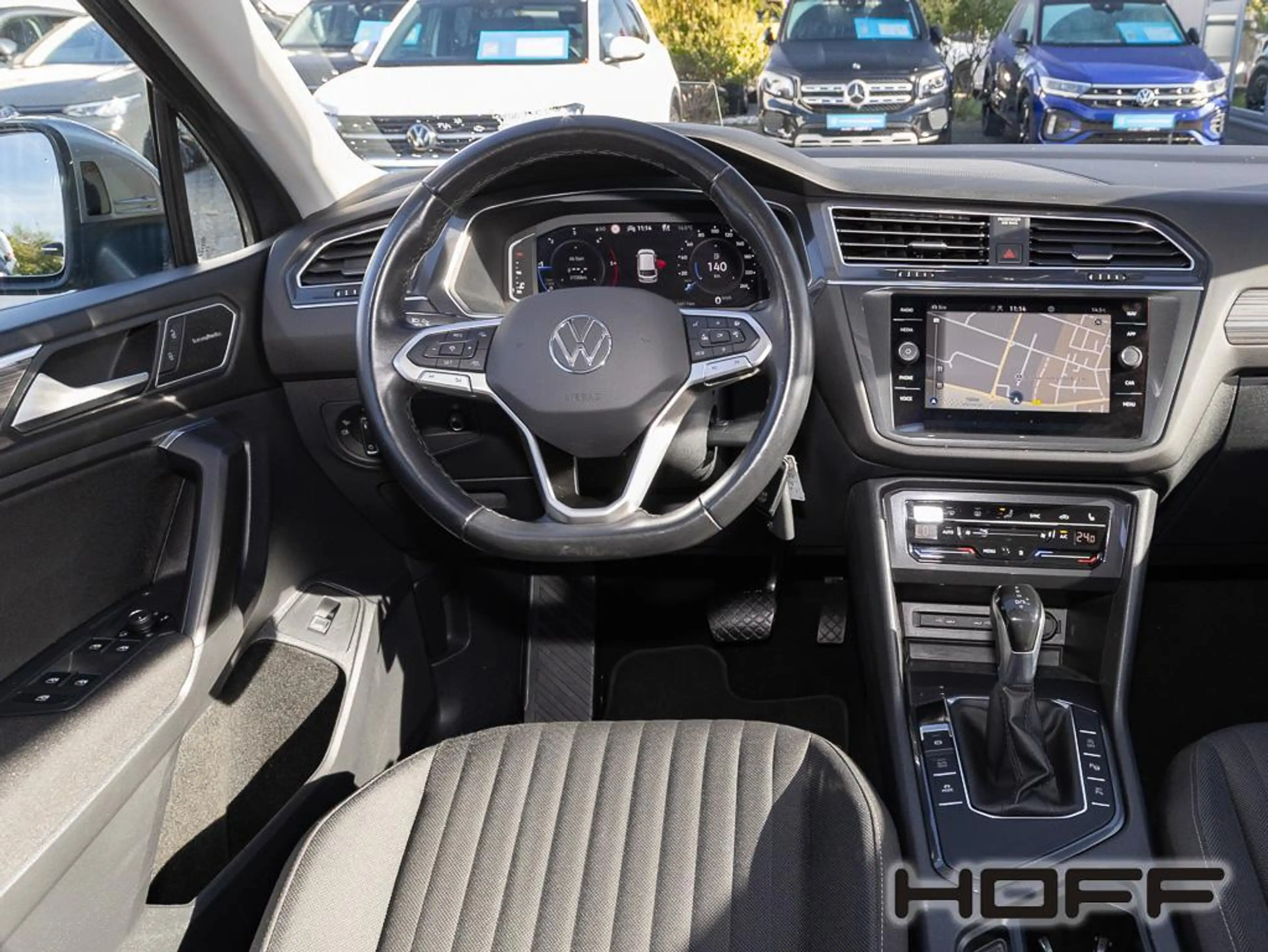 Volkswagen Tiguan Allspace 2.0 TDI DSG Life LED Pano AHK Navi 360°Kamera H&K — photo 6