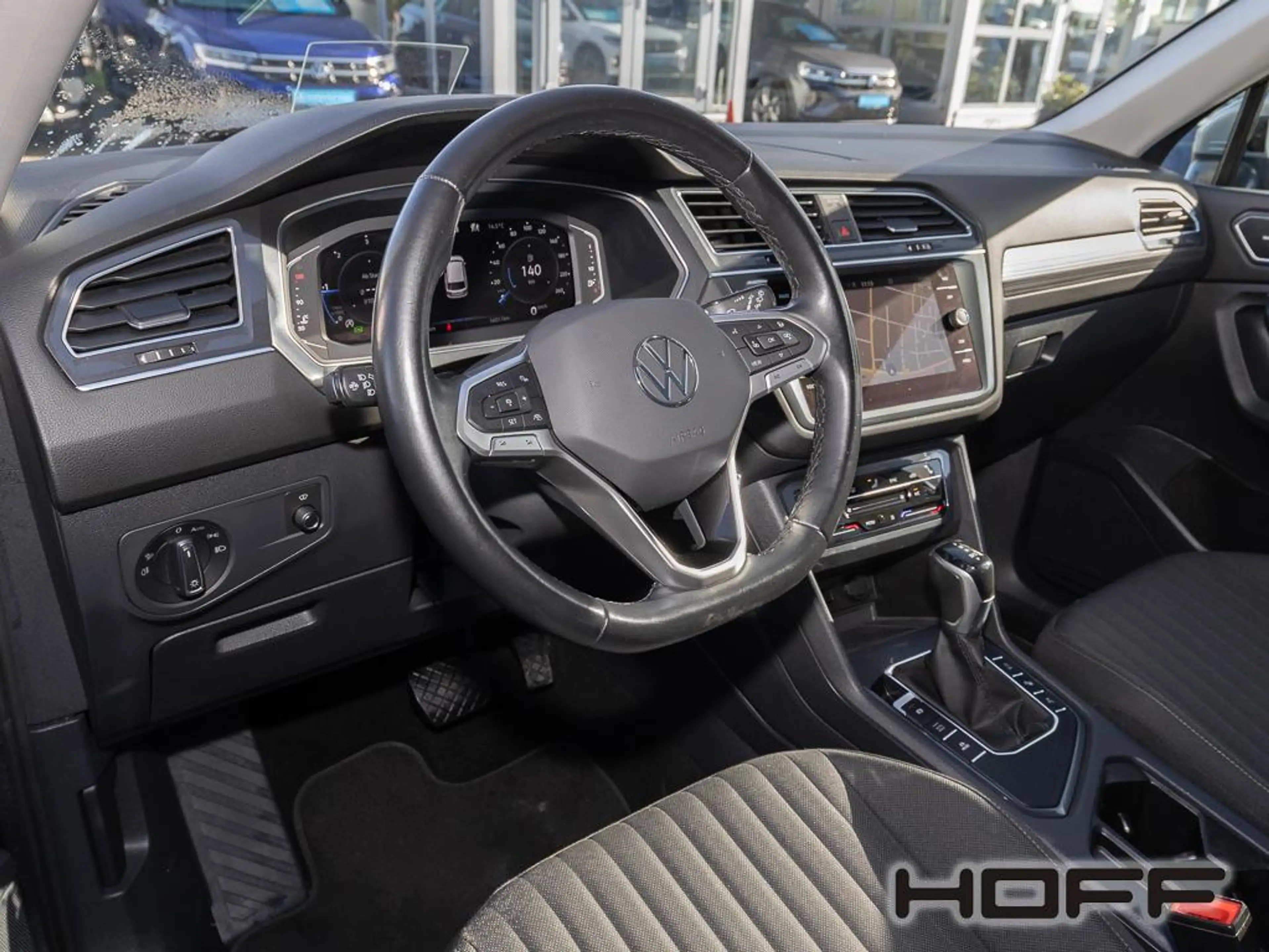 Volkswagen Tiguan Allspace 2.0 TDI DSG Life LED Pano AHK Navi 360°Kamera H&K — photo 4