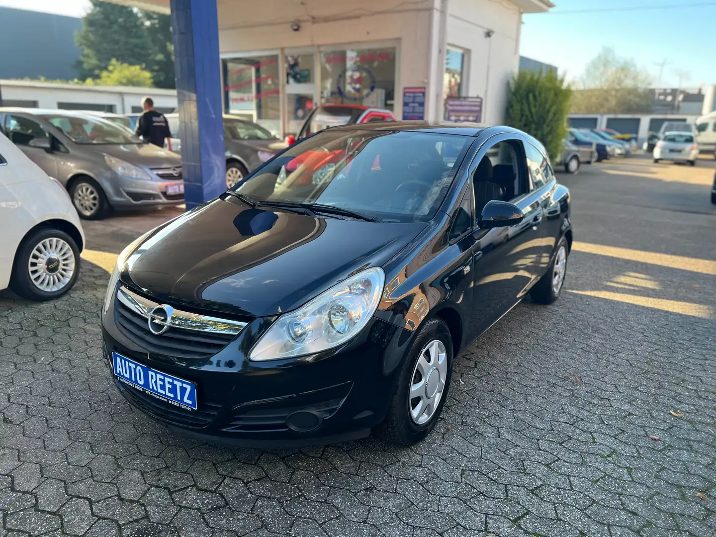 Opel Corsa TÜV & Inspektion NEU - Klimaanlage Negro - 1