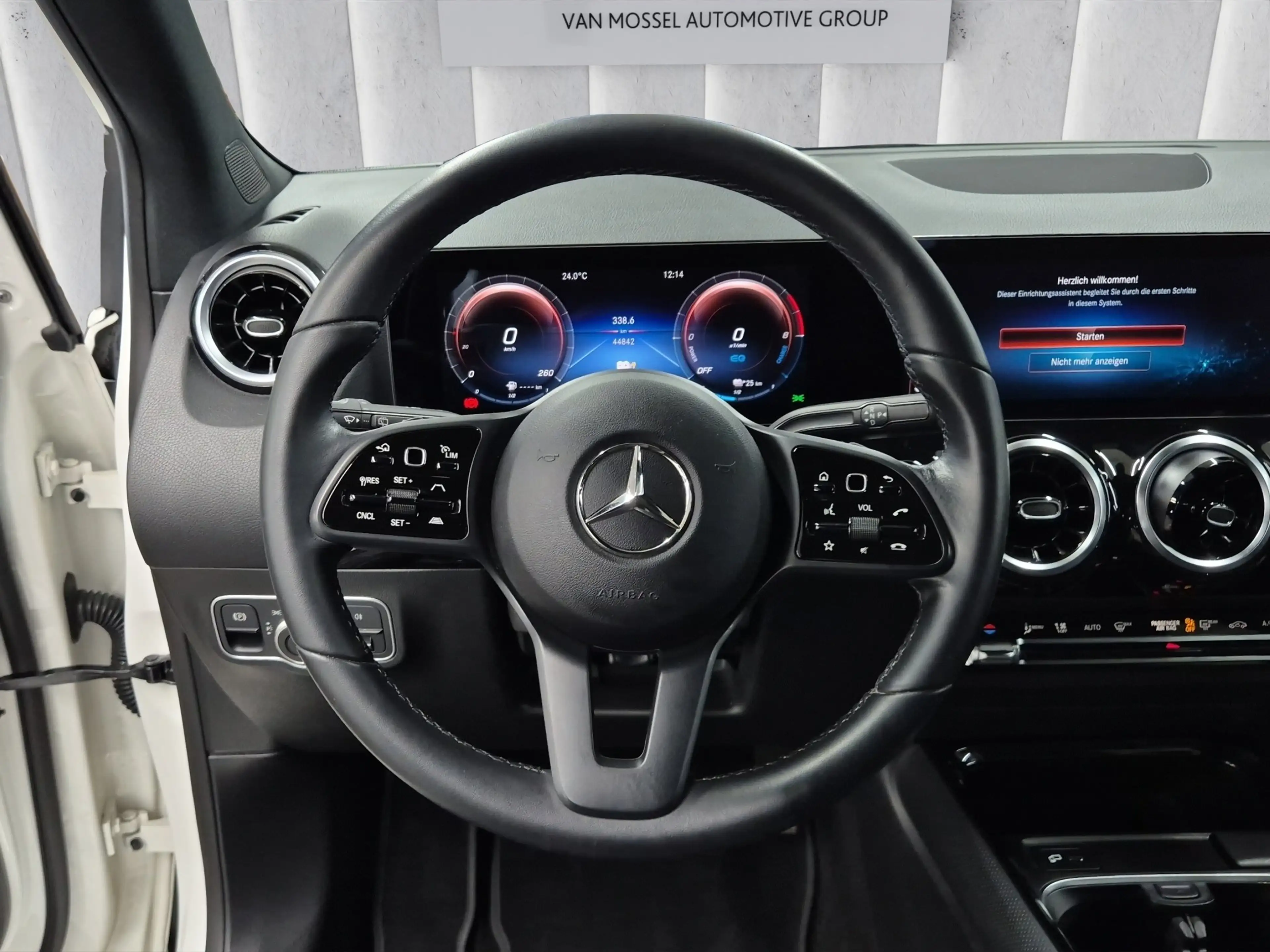 Mercedes-Benz B 250 e Style (EURO 6d) — photo 13