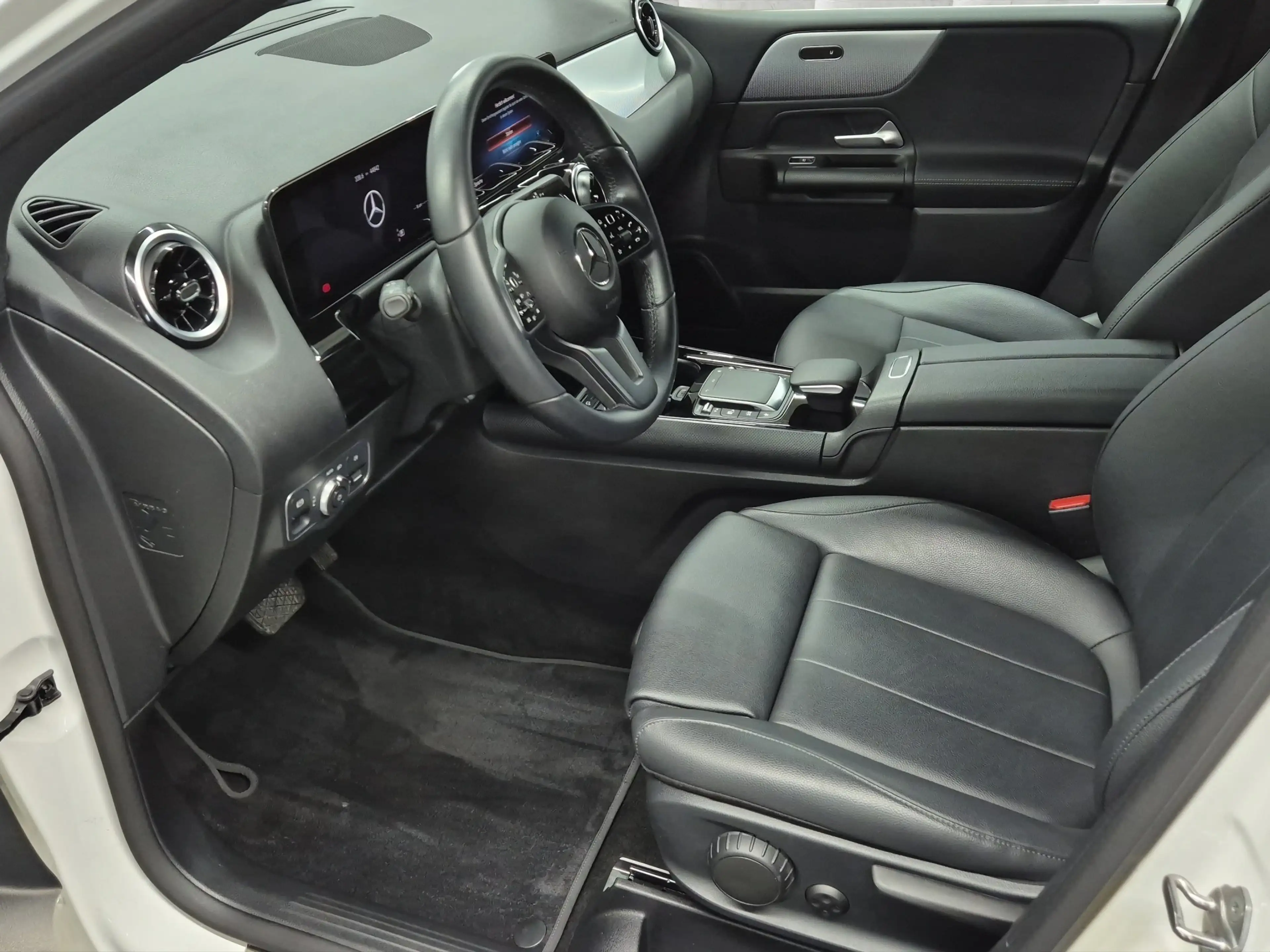 Mercedes-Benz B 250 e Style (EURO 6d) — photo 10