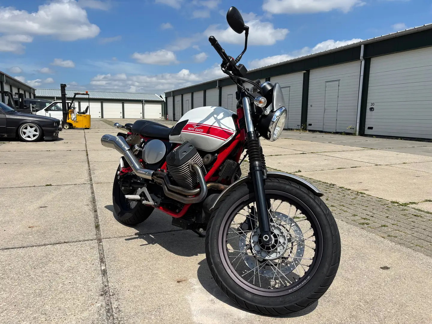 Moto Guzzi V 7 Stornello Wit - 2