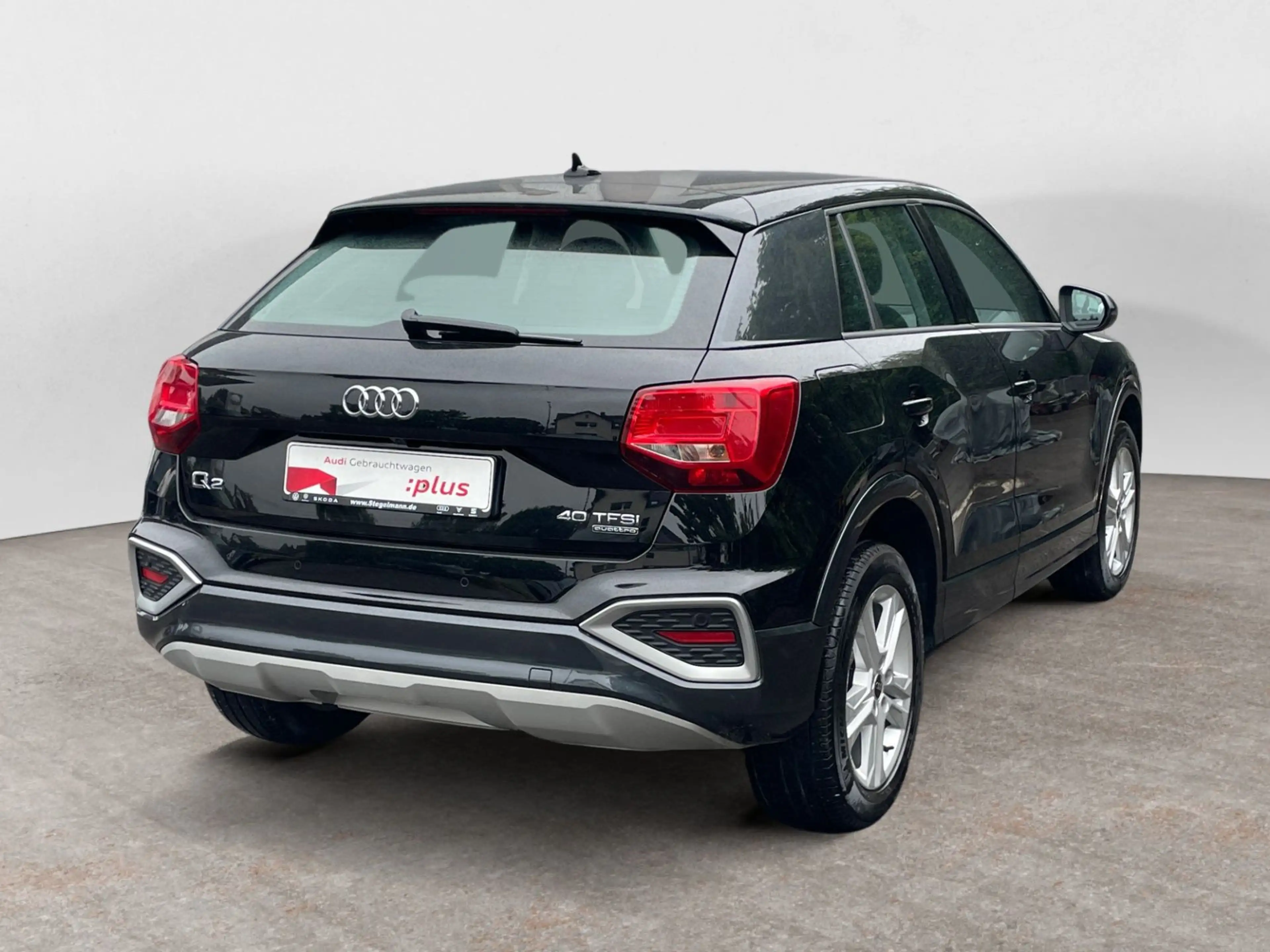 Audi Q2 40 TFSI qu. S-tronic advanced *AHK*LED*Navi* — photo 6