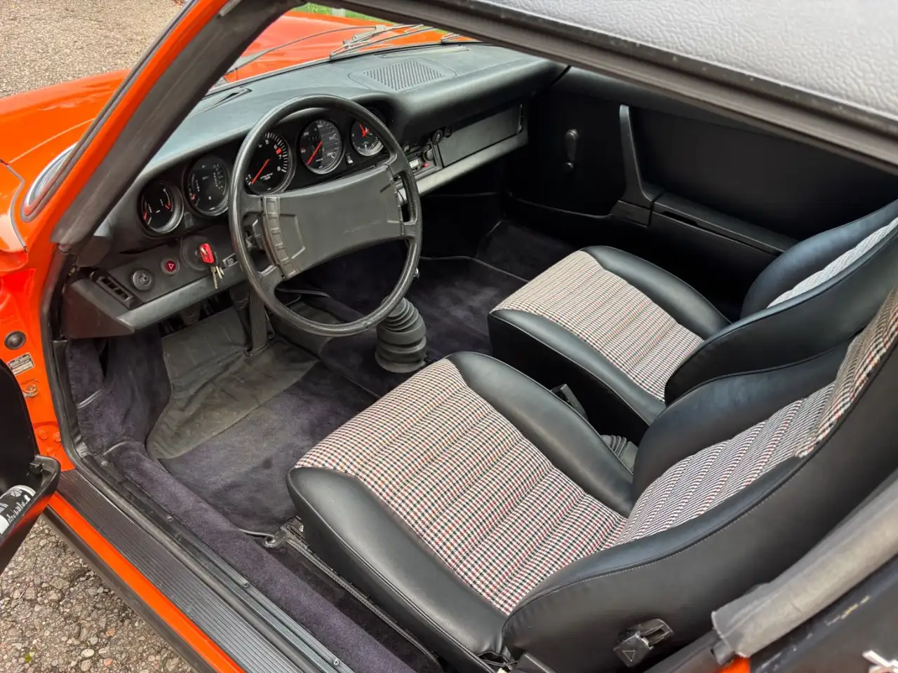 Porsche 911 2.7 Targa MOTOR überholt TOP, foto 10