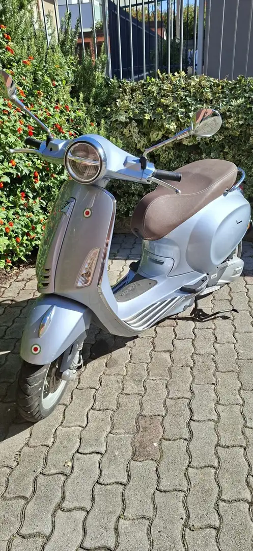 Vespa Primavera 125 primavera abs Argento - 1