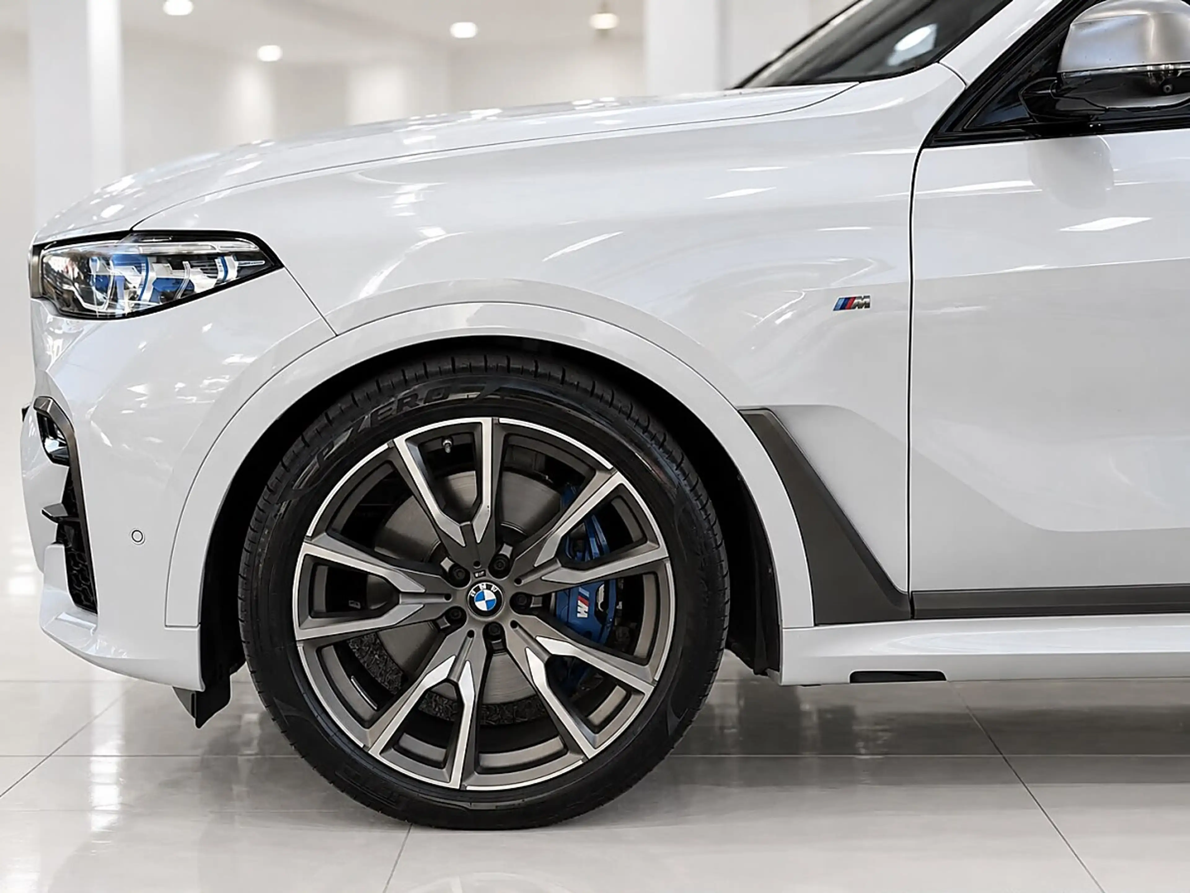 BMW X7 M 50i Aut.-Mwst-Ausweisbar-7-Sitzer-Gepflegt-1-Be... — photo 7